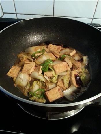 连爷爷奶奶都爱吃的-白菜炖豆腐的做法步骤7