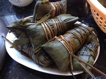闹端午碱水红豆粽怎么做，闹端午碱水红豆粽怎么做好吃，闹端午碱水红豆粽做法