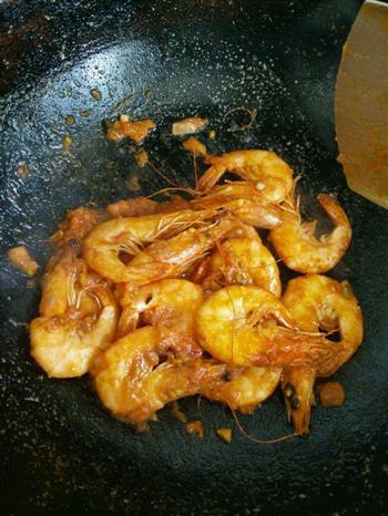 茄汁油焖大虾的做法步骤8