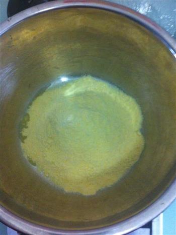 红枣玉米发糕的做法步骤1