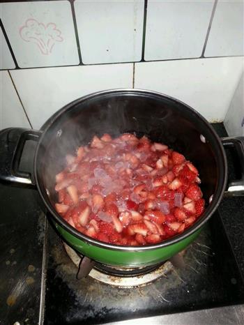 自制草莓酱的做法步骤2