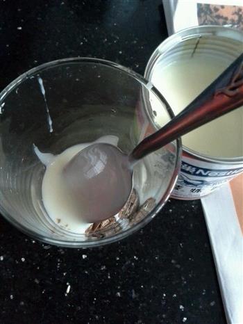 巧克力牛奶的做法步骤2
