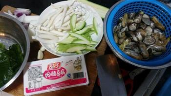 韩国泡菜海鲜汤的做法步骤1