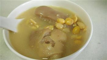 黄豆猪蹄汤的做法步骤9