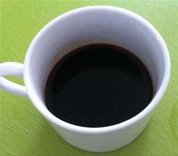 简单的咖啡拉花的做法步骤2