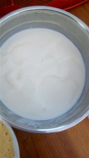酸奶芒果奶昔的做法步骤2