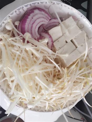 韩式海鲜大酱汤的做法步骤3