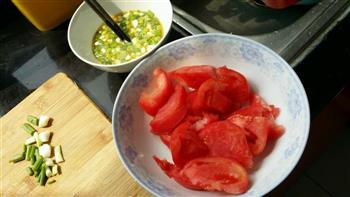 鸡蛋西红柿面条的做法步骤1