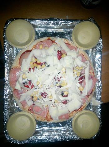 奶油草莓火腿披萨的做法步骤5