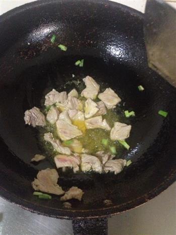 青椒土豆炒肉片的做法图解5