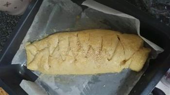 低糖椰香白芝麻辫子面包的做法步骤4