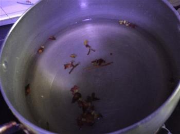 水煮豌豆-轻松熊的做法图解2