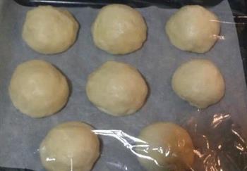 椰蓉蜂蜜小面包的做法步骤3