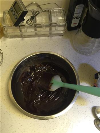 不用反复搅拌的巧克力冰激凌的做法步骤5