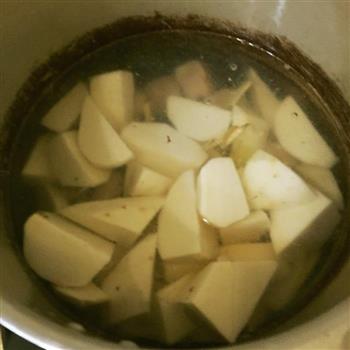 香芋排骨汤的做法步骤5