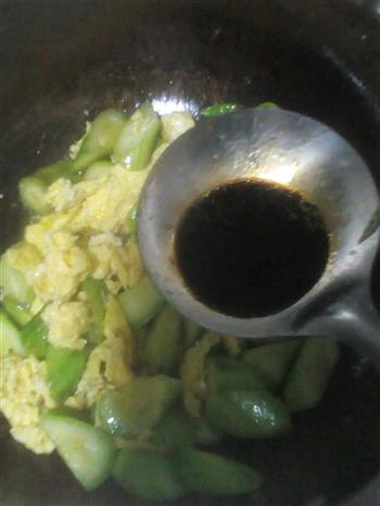 丝瓜炒鸡蛋的做法步骤7