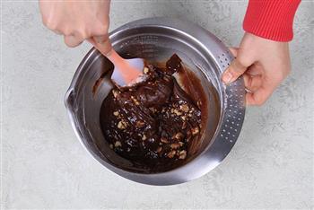 当巧克力遇到面粉的完全结合-巧克力蛋糕的做法步骤10