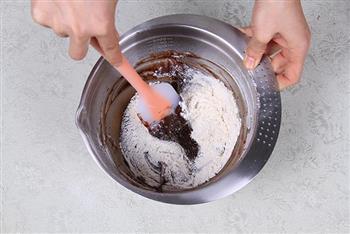 当巧克力遇到面粉的完全结合-巧克力蛋糕的做法步骤8