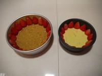双层草莓蓝莓慕斯蛋糕的做法步骤5
