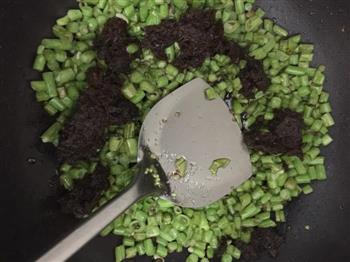 下饭菜-榄菜豆角的做法步骤5
