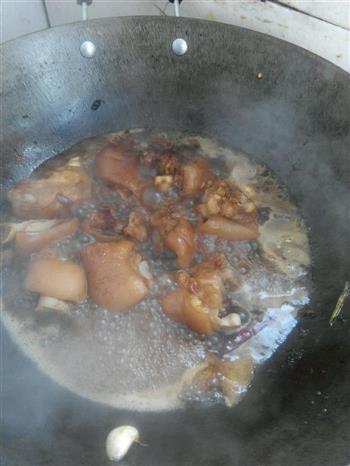 黄豆猪蹄汤的做法步骤3