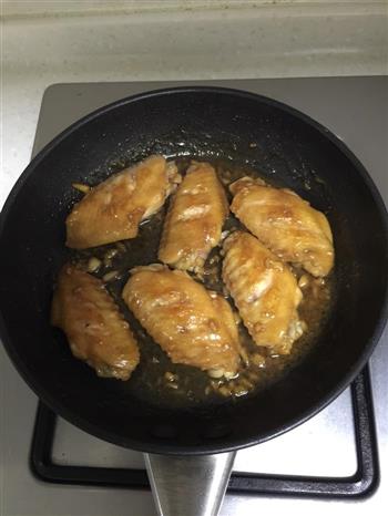 蒜香麻油鸡翅的做法步骤8
