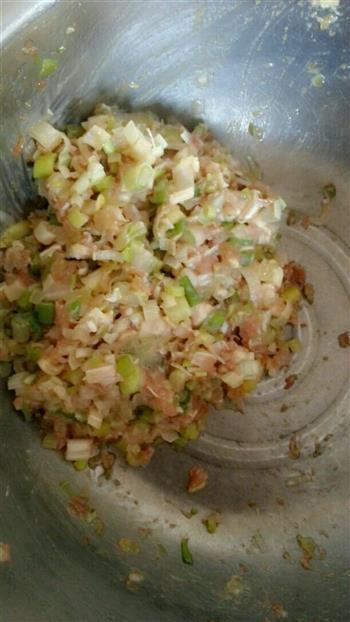 黄豆肉沫炒酸菜的做法步骤4