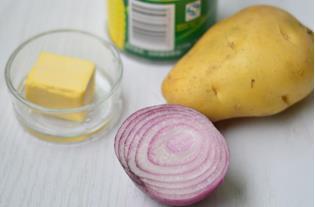 土豆玉米浓汤的做法步骤1
