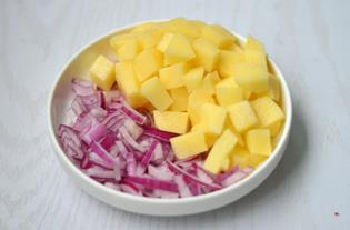 土豆玉米浓汤的做法图解2