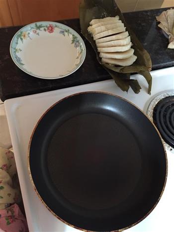 香煎粽子的做法步骤2