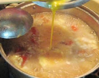 金针番茄蛋花汤的做法步骤7