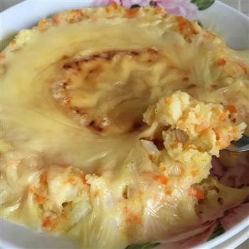 马苏里拉奶酪焗土豆泥的做法步骤9