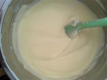 芒果奶油蛋糕卷的做法步骤11