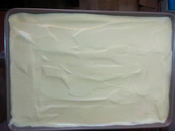 芒果奶油蛋糕卷的做法步骤12