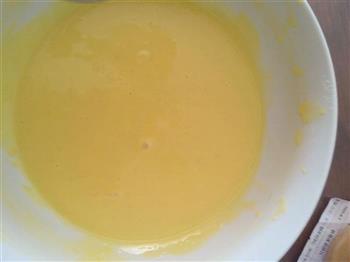 芒果奶油蛋糕卷的做法步骤4
