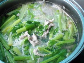榨菜芹菜肉丝汤的做法步骤5