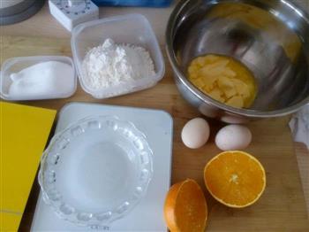 橙子杯子蛋糕的做法步骤1