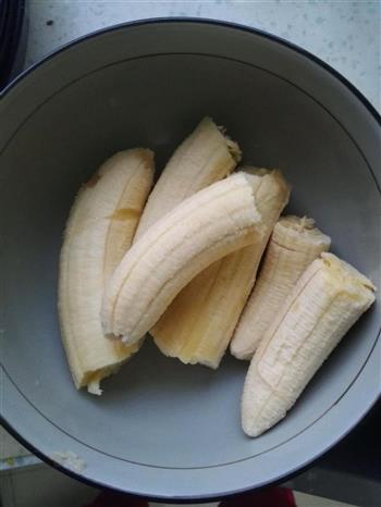 香蕉饼的做法步骤1