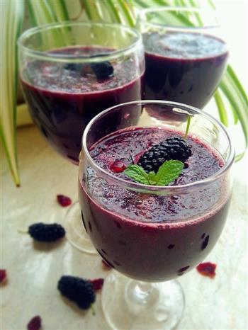补血养颜-综合莓果汁的做法步骤7