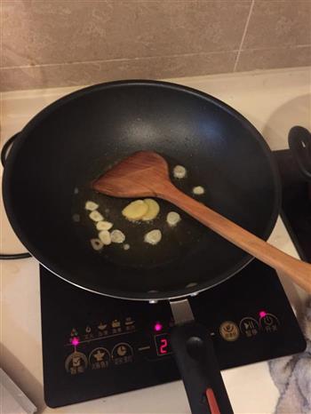 清香莴笋炒肉丝的做法步骤5
