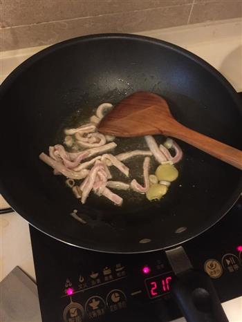 清香莴笋炒肉丝的做法步骤6