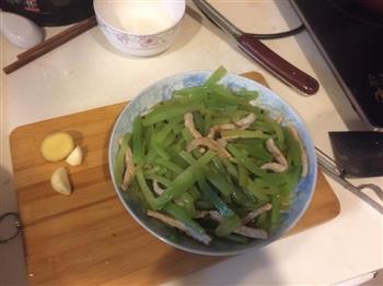 清香莴笋炒肉丝的做法步骤8