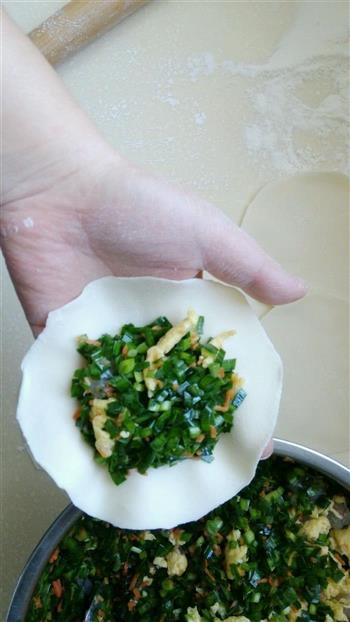 鲜虾韭菜盒的做法步骤15