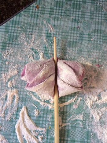 紫薯玫瑰花馒头的做法步骤6