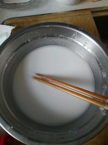 自制绿豆凉粉的做法步骤1