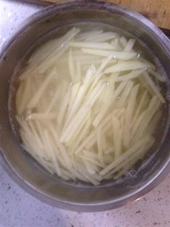 土豆尖椒肉丝的做法步骤4