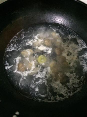 花蛤海带豆腐汤的做法步骤7