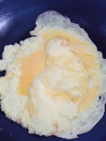 黄瓜木耳炒鸡蛋的做法步骤3