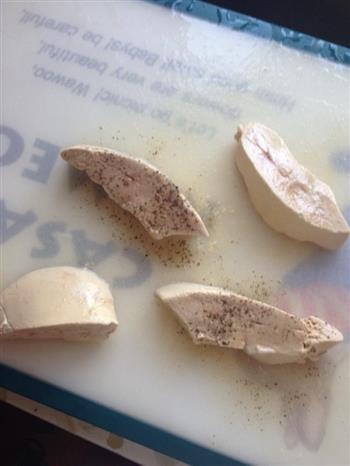 双味法式香煎鹅肝配口蘑的做法图解3