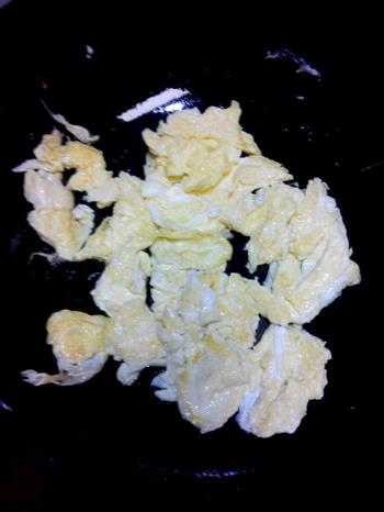 蒜苔炒鸡蛋的做法步骤4